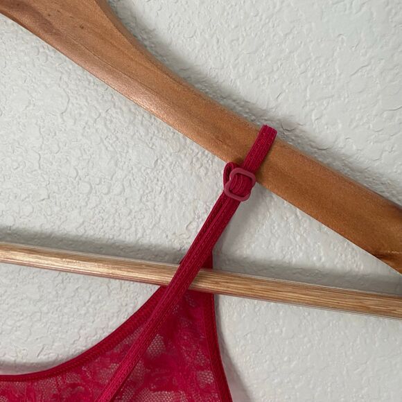 Victoria’s Secret Red Chemise Nylon Stretchy Lace Nightgown Lingerie Size XS - Picture 8 of 10